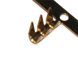 Serrated clamp 1.5 mm2 L = 7mm